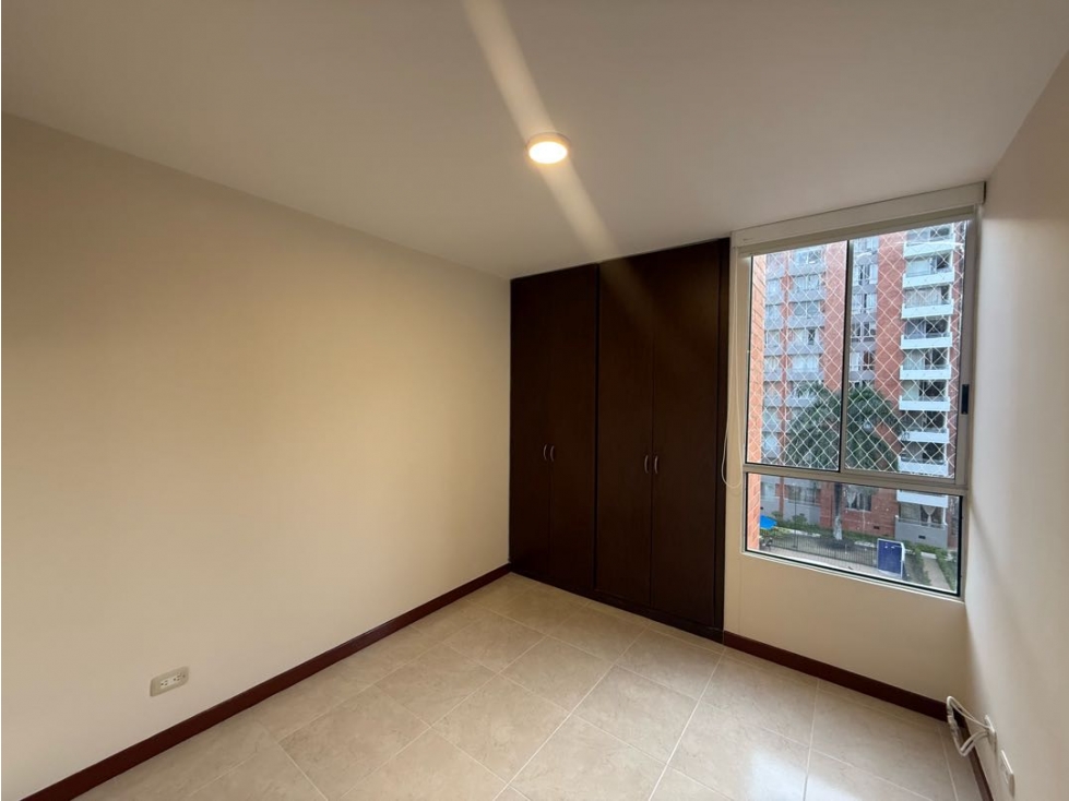 APARTAMENTO EN VENTA EN VALLE DEL LILI CERCA A LA SIMÓN BOLÍVAR (JP) — foto 5
