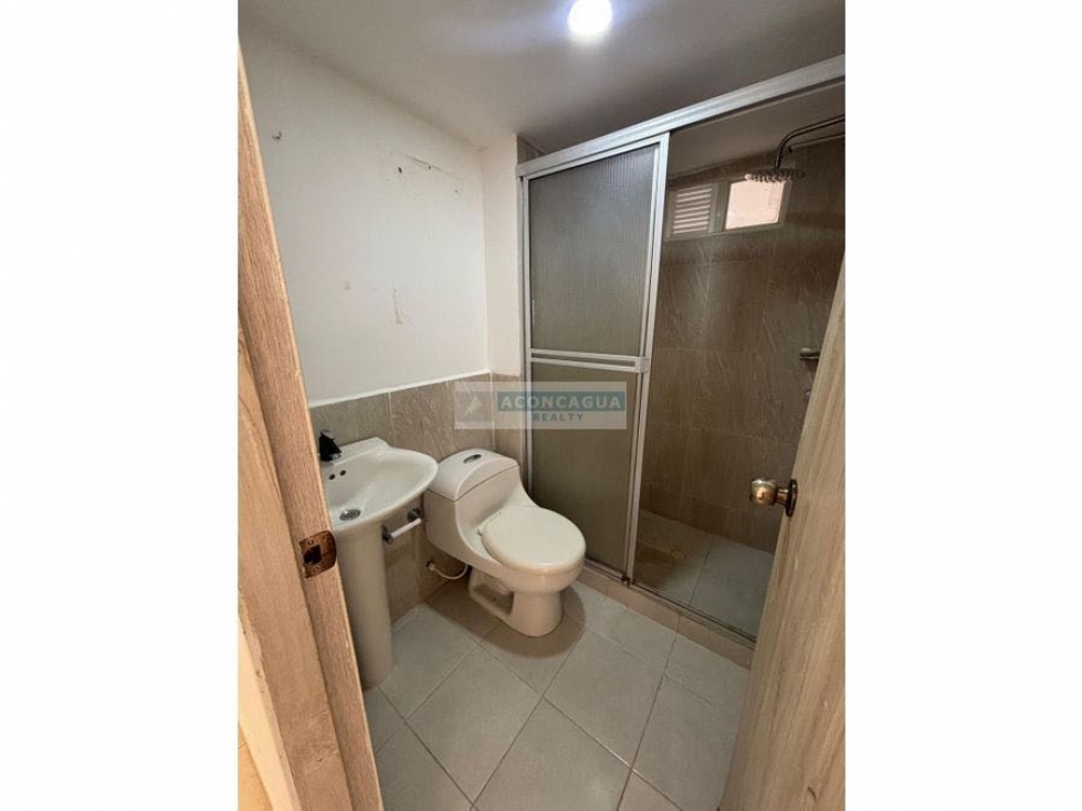 Apartamento en venta en Villa Carolina — foto 3