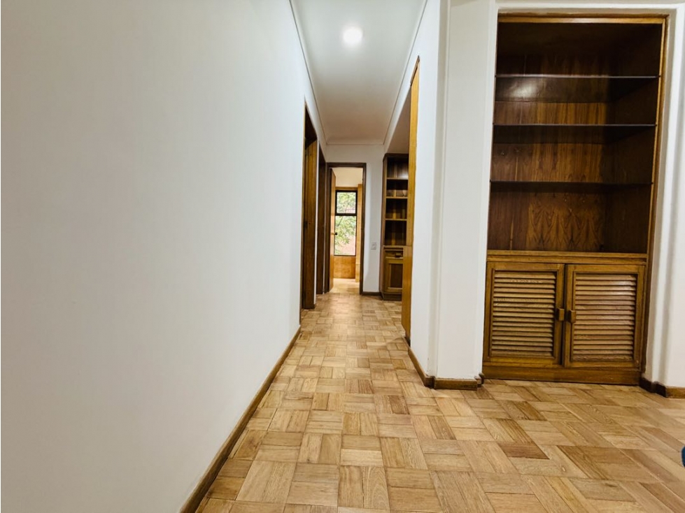 APARTAMENTO EN VENTA ENVIGADO SECTOR ZUÑIGA IDEAL PARA REMODELAR — foto 5