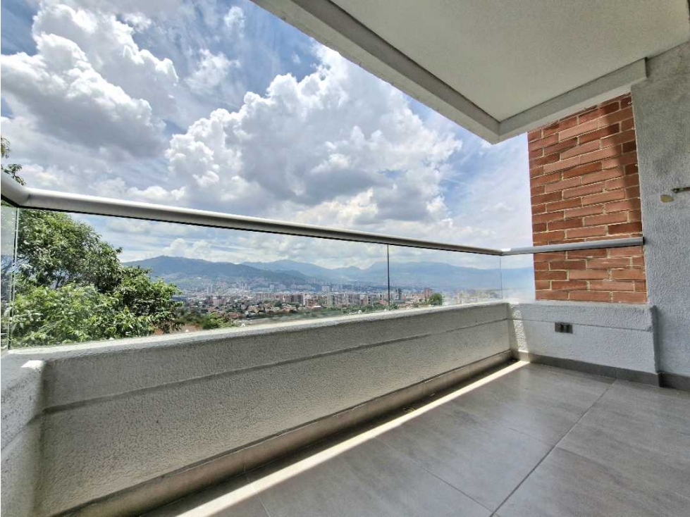 Apartamento en venta envigado sector la inmaculada con buena vista — foto 2