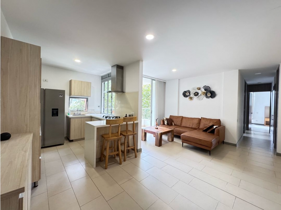 Apartamento en venta Envigado loma Las Brujas con vista a verde
