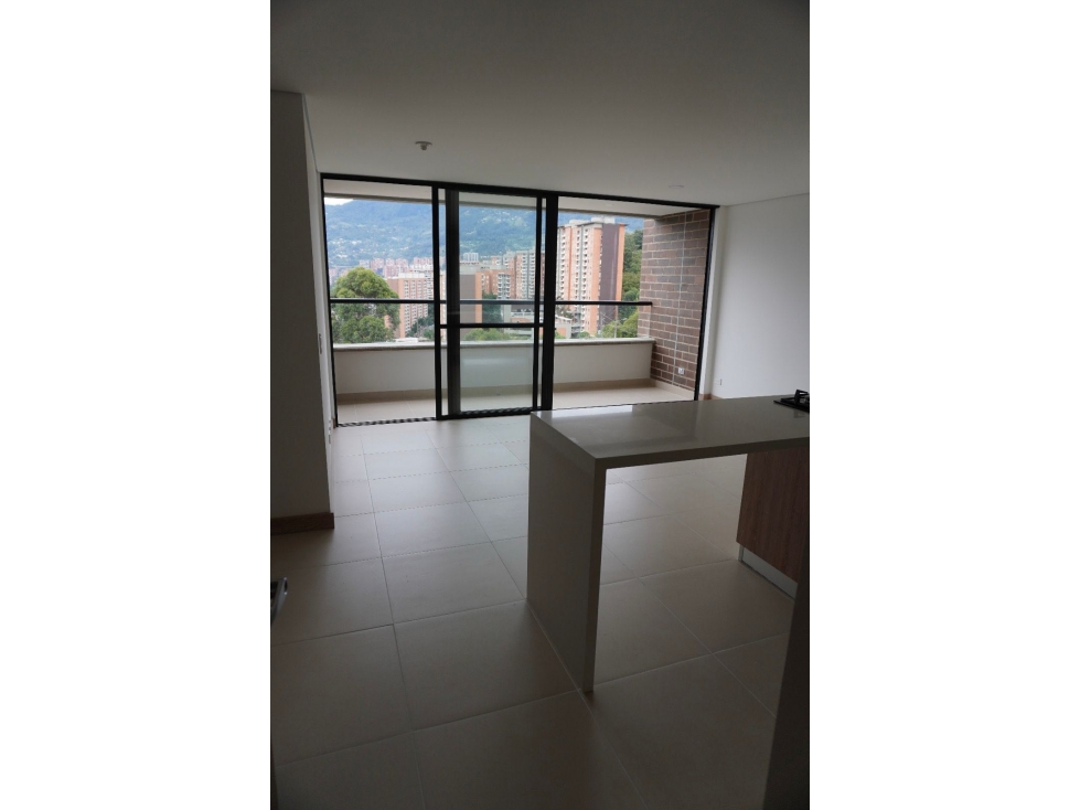 Apartamento en Venta, Envigado Sector la Cuenca 85m2/ 3 alcob+ estudio