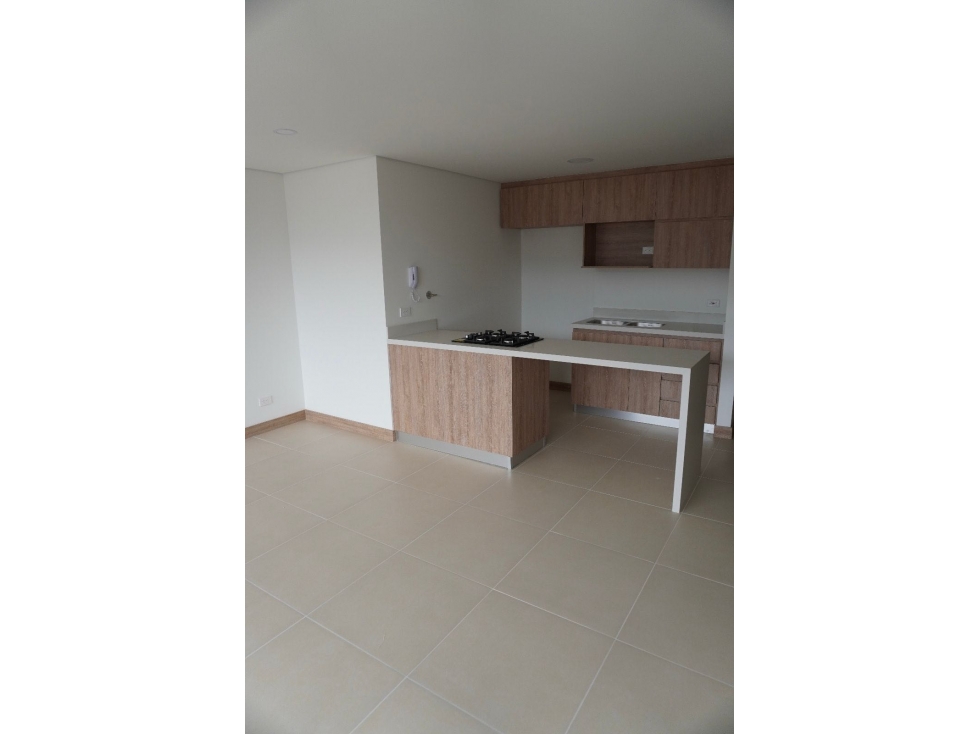 Apartamento en Venta, Envigado Sector la Cuenca 85m2/ 3 alcob+ estudio — foto 2