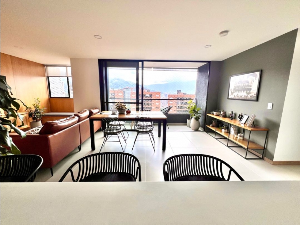 Apartamento en venta Envigado - L. Escobero, cerca C.C City Plaza