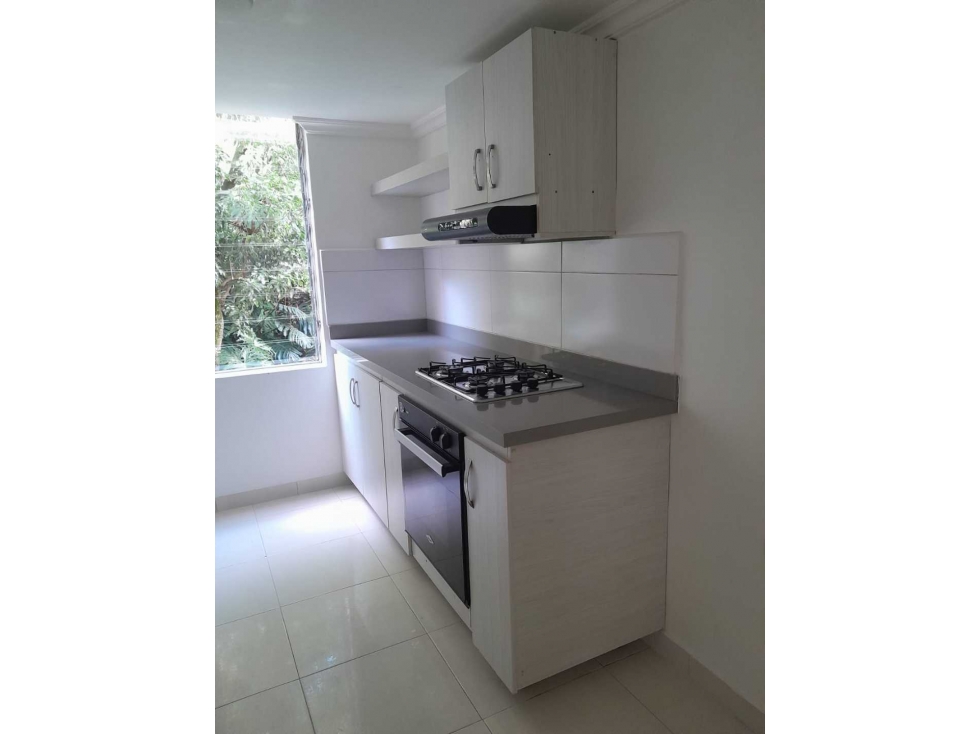 APARTAMENTO EN VENTA ENVIGADO LA PAZ UNIDAD CERRADA — foto 2