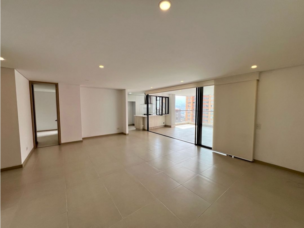 APARTAMENTO EN VENTA, ENVIGADO LOMA DE LAS BRUJAS 148m2 — foto 3