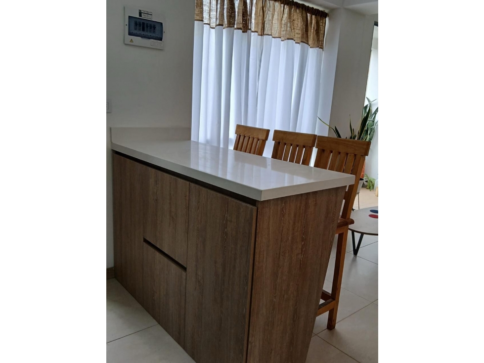 APARTAMENTO EN VENTA EN SABANETA? CON ESPECTACULAR VISTA A MEDELLÍN — foto 3