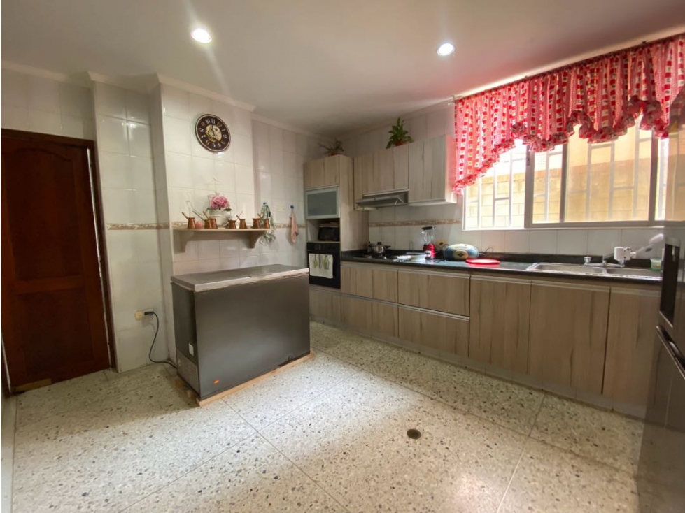 Apartamento en venta. Exclusivo sector El Golf -Parque Rosado — foto 4