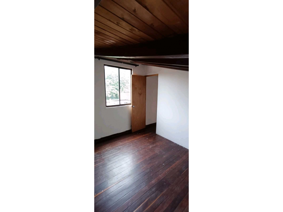 APARTAMENTO EN VENTA FLORESTA ALCAZARES MEDELLIN ANT. — foto 6