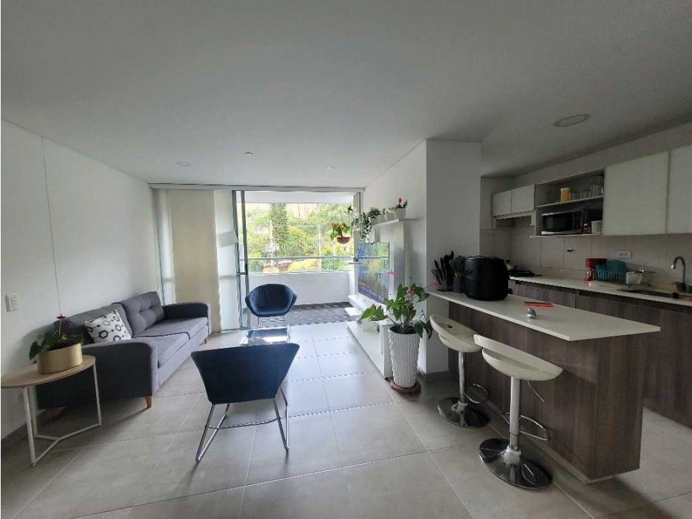 Apartamento moderno en venta Envigado sector la Abadía con vista — foto 3