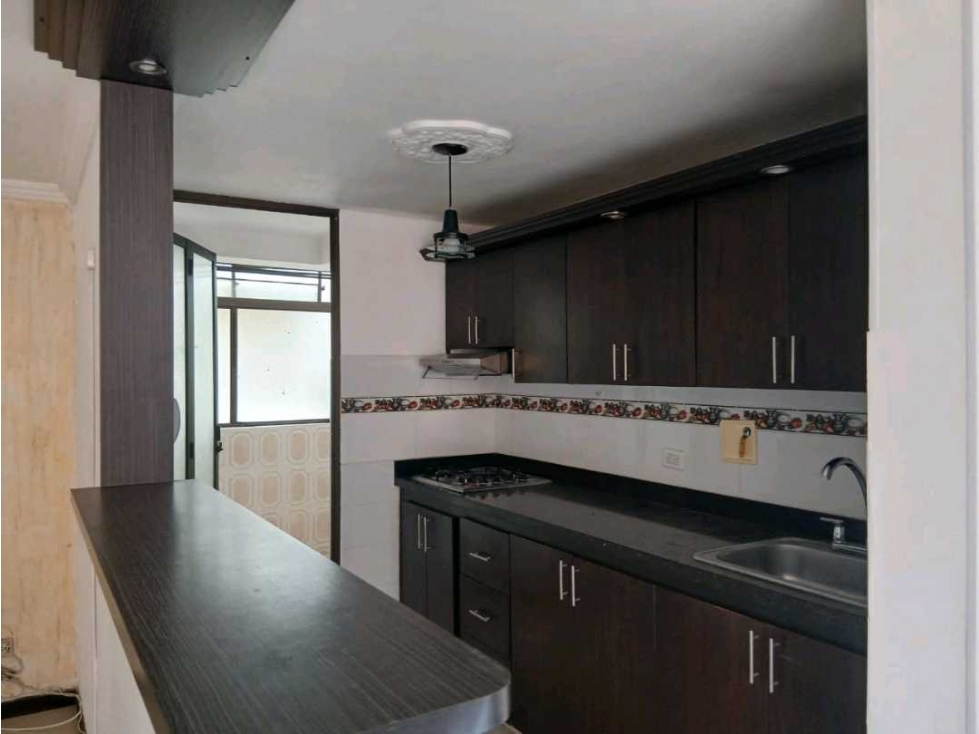 APARTAMENTO EN VENTA LA AMERICA, MEDELLIN — foto 6
