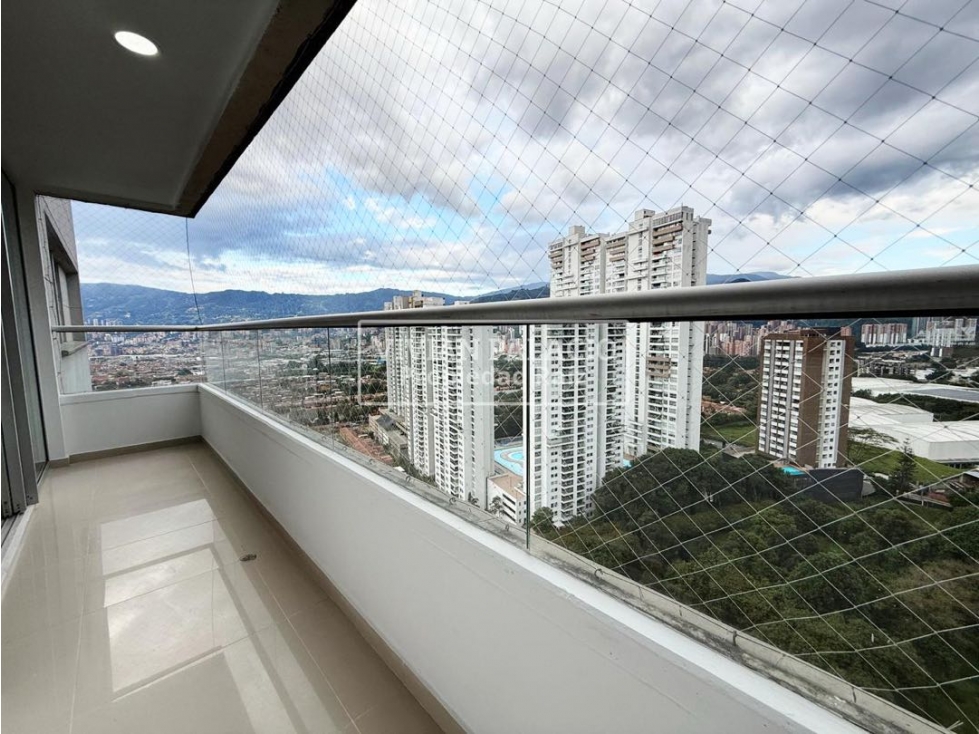 Apartamento en venta La Estrella, Suramérica — foto 4