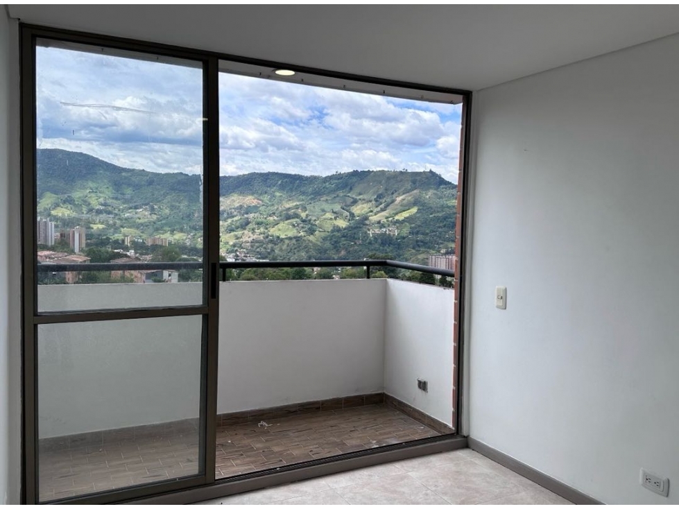 APARTAMENTO EN VENTA LA ESTRELLA — foto 2