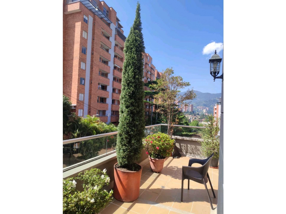 Apartamento en venta La Inmaculada Envigado