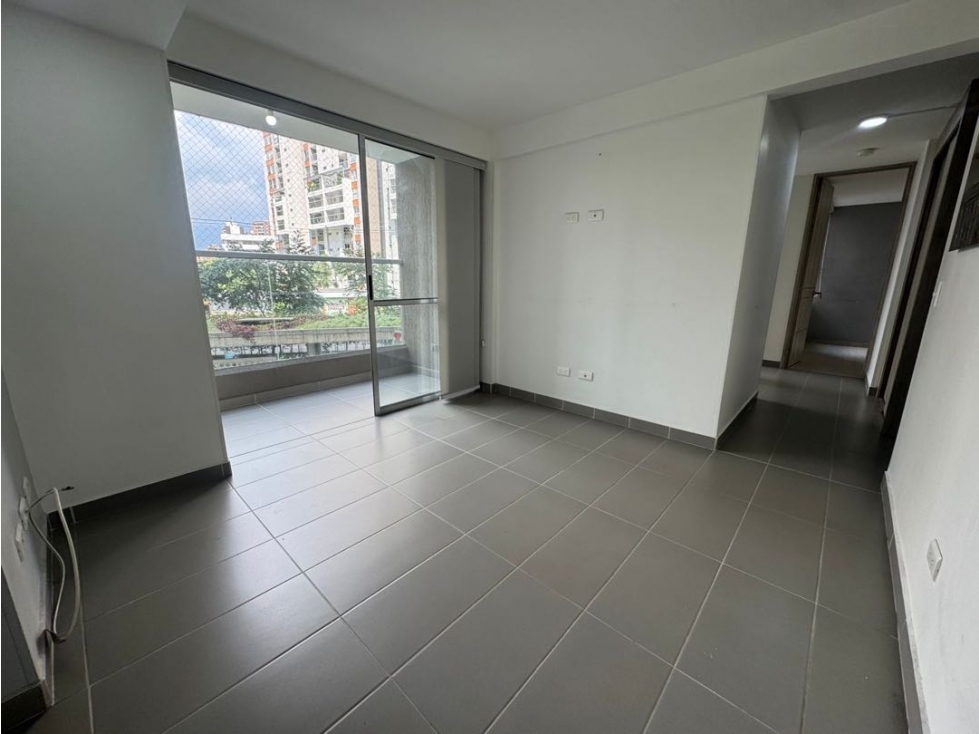 APARTAMENTO EN VENTA, LA LOMA DE LOS BERNAL — foto 3