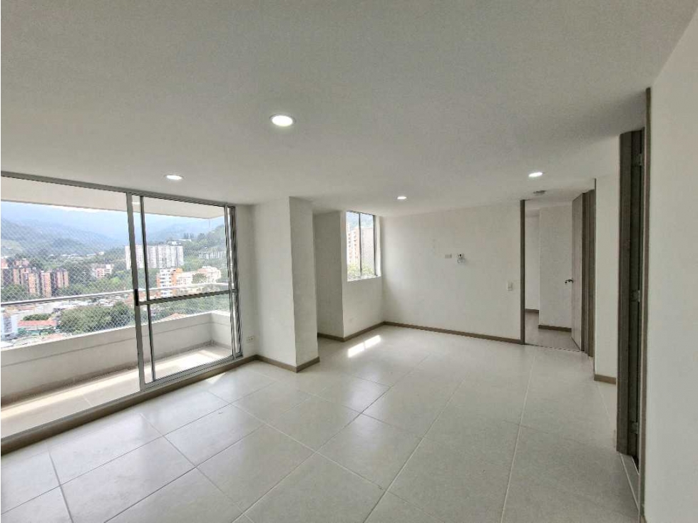 Apartamento en Venta las antillas con buena vista a verde — foto 6