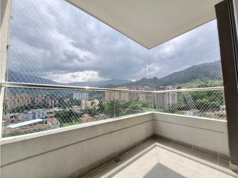 Apartamento en Venta las antillas con buena vista a verde — foto 2