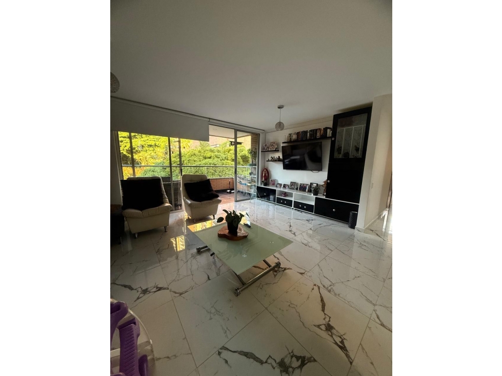 Apartamento en venta las Santas balcón grande poblado