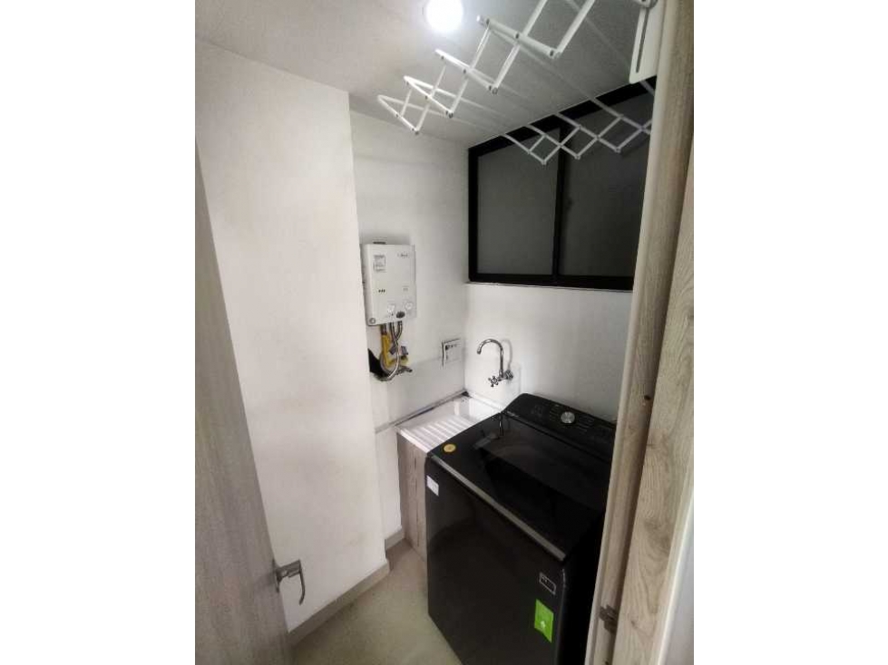 APARTAMENTO EN VENTA LAURELES LA ALMERIA MEDELLÍN ,PISO 3 — foto 4