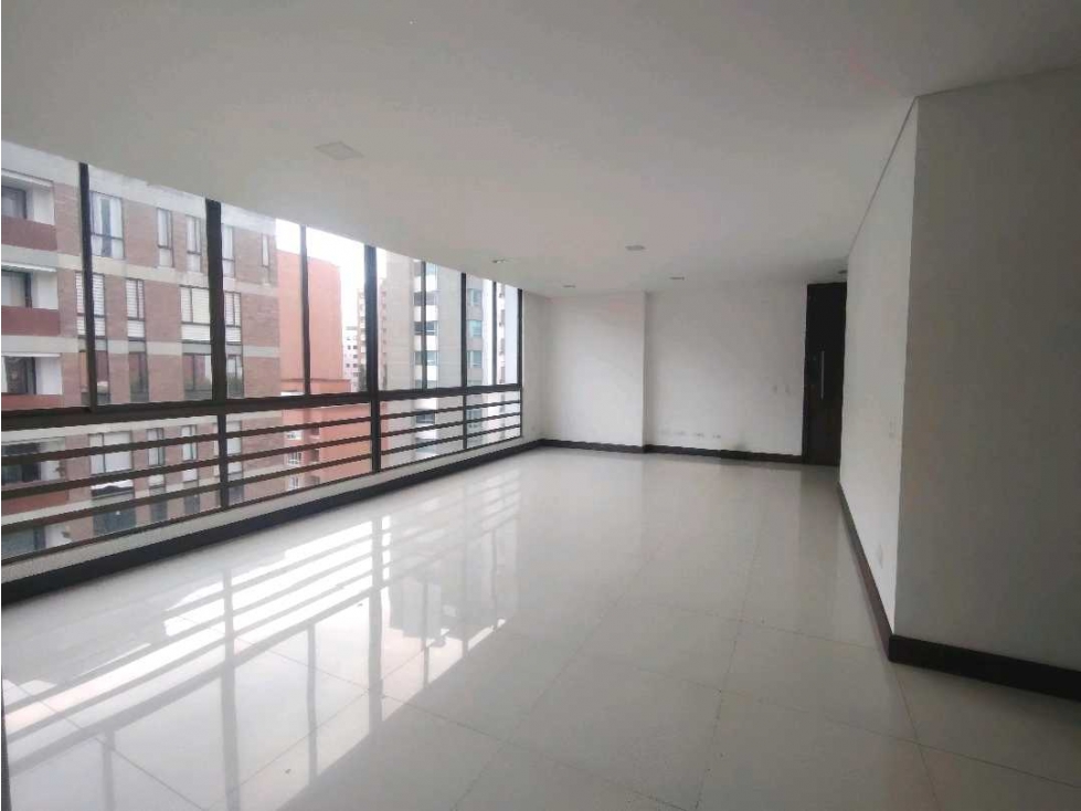 Apartamento en venta Laureles