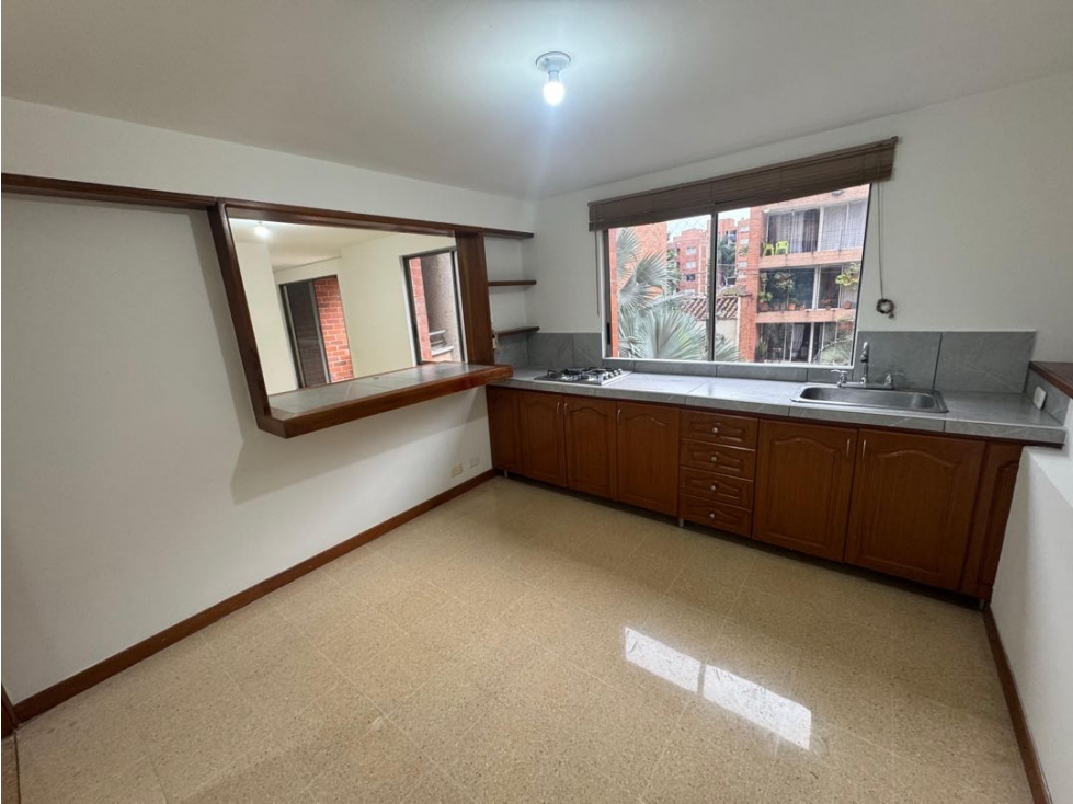 Apartamento en venta Laureles — foto 4