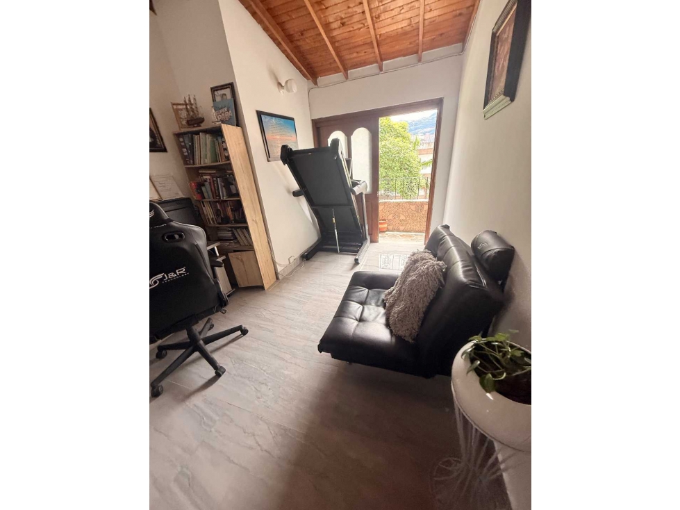 APARTAMENTO EN VENTA LAURELES LORENA (N) — foto 2