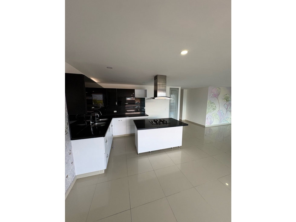 APARTAMENTO EN VENTA - LAURELES, NOGAL — foto 5