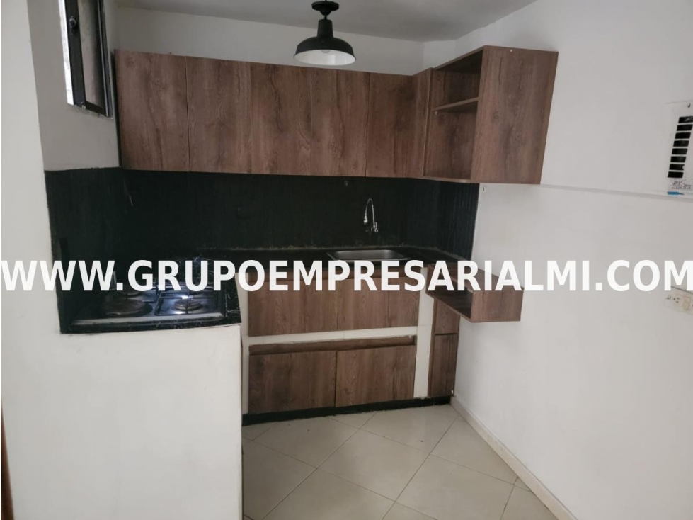 APARTAMENTO EN VENTA LAURELES - SECTOR LAURELES COD: 34104