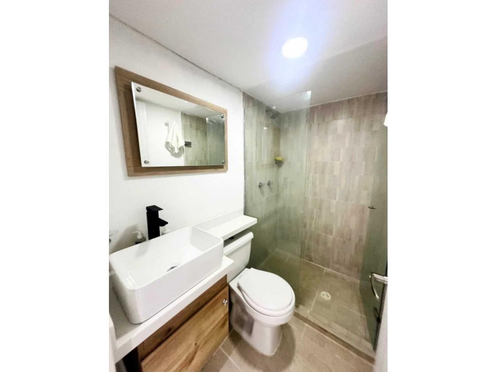APARTAMENTO EN VENTA LAURELES ALMERIA — foto 6
