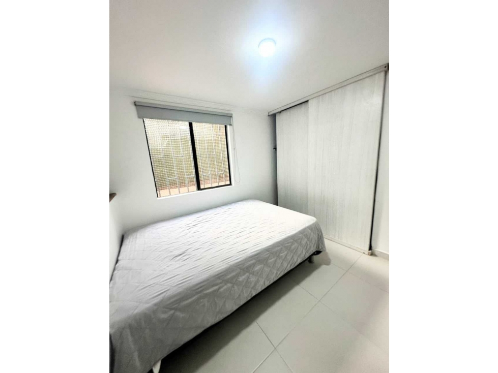 APARTAMENTO EN VENTA LAURELES ALMERIA — foto 5