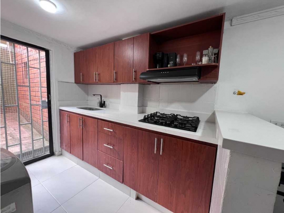 APARTAMENTO EN VENTA LAURELES ALMERIA — foto 4