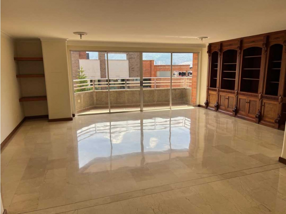 Apartamento en venta laureles