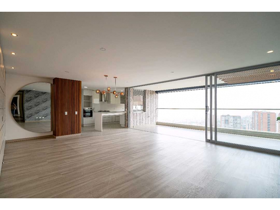 Apartamento en Venta Loma de las Brujas, Envigado 230 MT2
