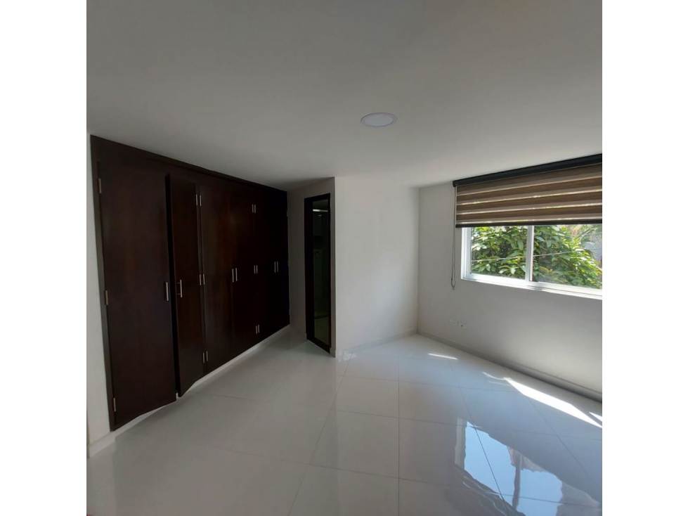 APARTAMENTO EN VENTA LOMA DE LOS BERNAL (NA)