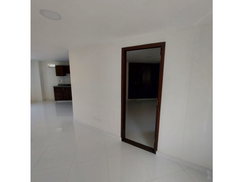 APARTAMENTO EN VENTA LOMA DE LOS BERNAL (NA) — foto 4