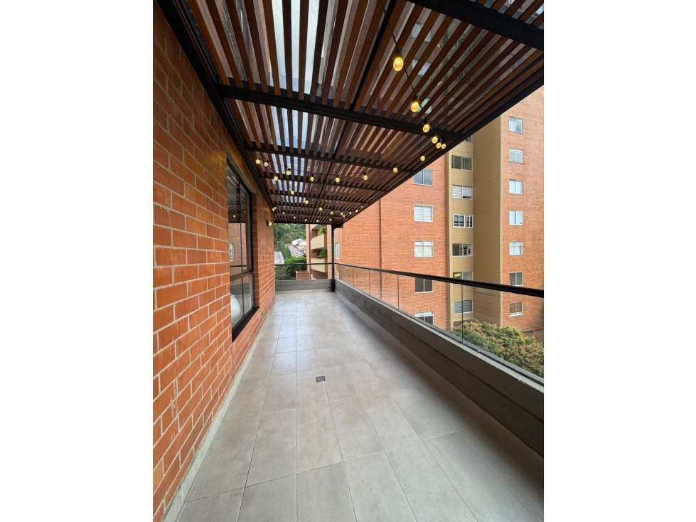APARTAMENTO EN VENTA LOMA DE LAS BRUJAS — foto 6