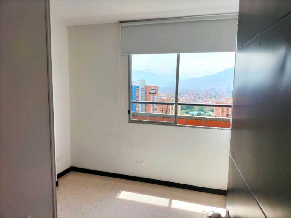 Apartamento En Venta Loma De Los Bernal — foto 5