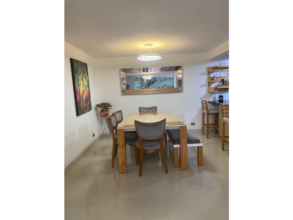 APARTAMENTO EN VENTA LOMA DE LOS BERNAL — foto 4
