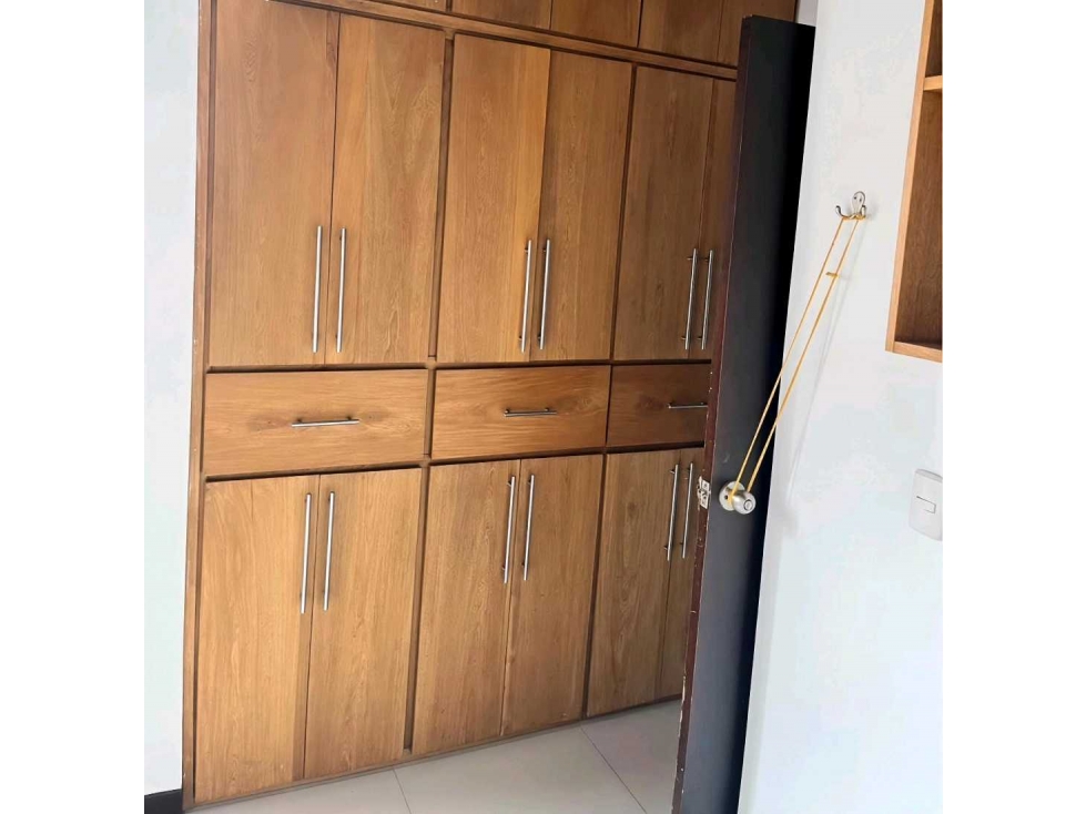 Apartamento En Venta Loma De Los Bernal Parte Baja — foto 5
