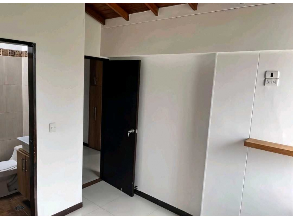 Apartamento En Venta Loma De Los Bernal Parte Baja — foto 6