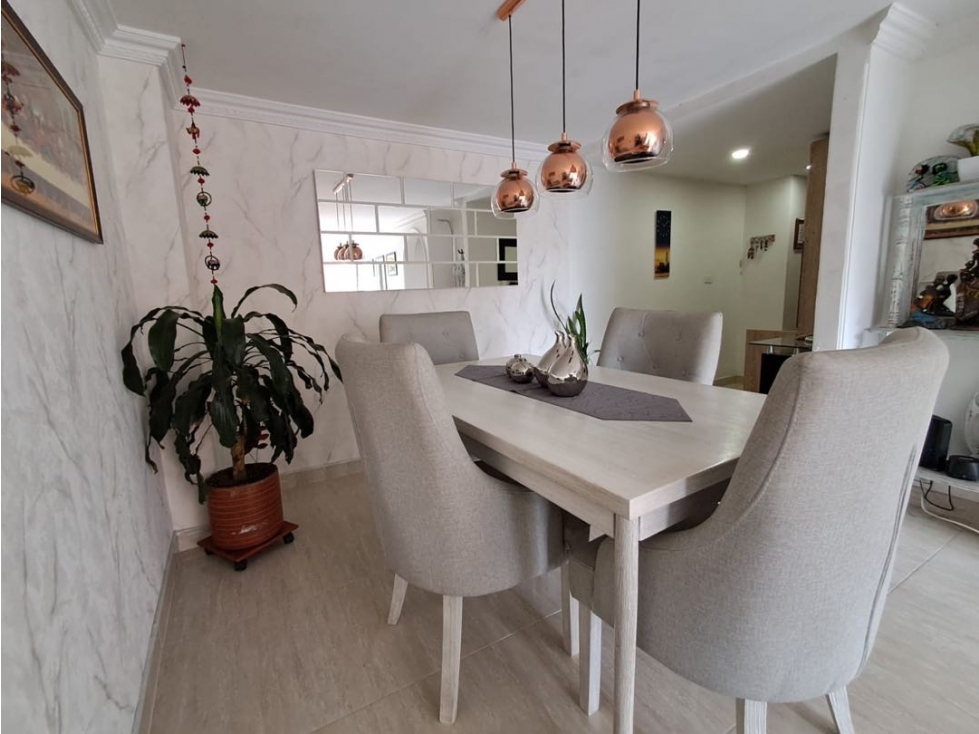 Apartamento en venta Loma de Los Bernal — foto 3