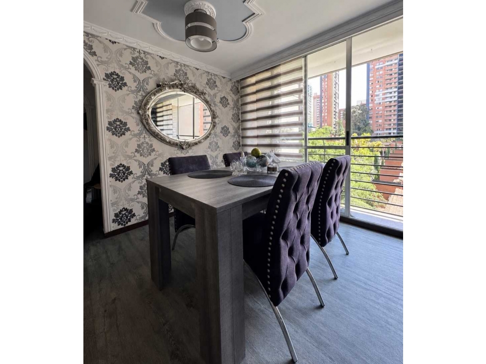 Apartamento En Venta Loma De Los Bernal