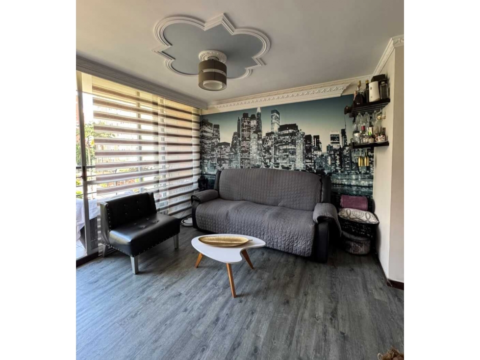 Apartamento En Venta Loma De Los Bernal — foto 2