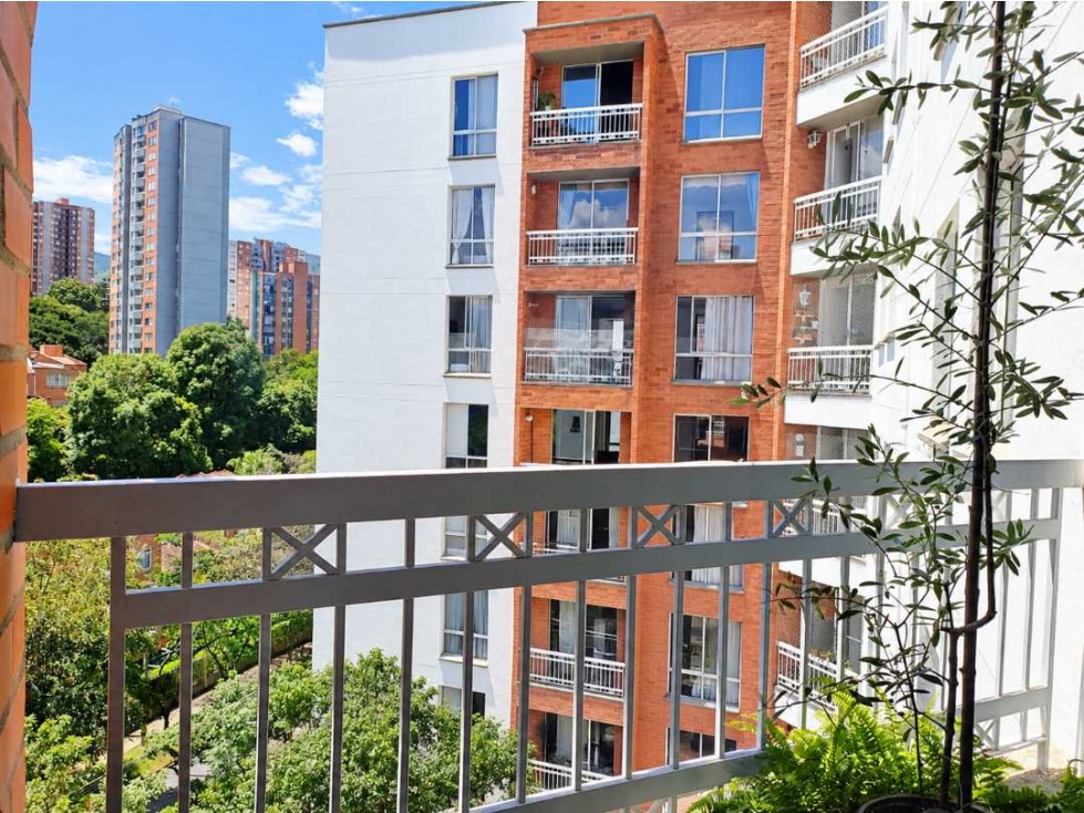 Apartamento en venta loma de los Bernal — foto 3