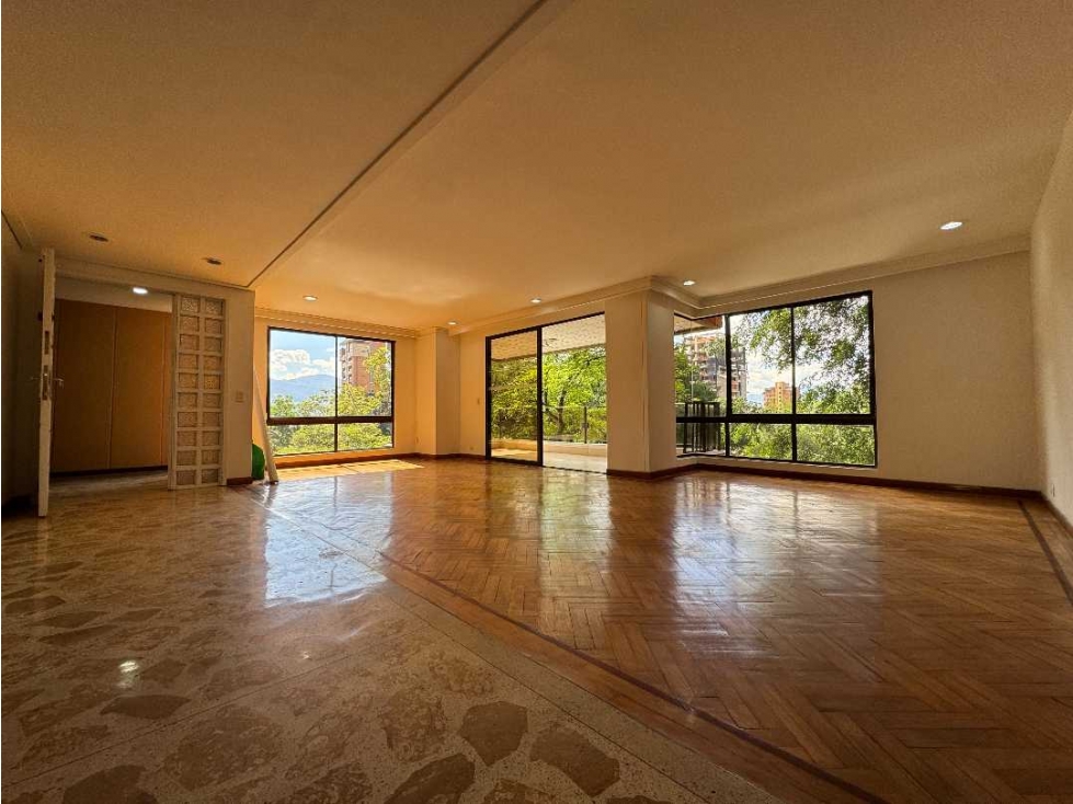APARTAMENTO EN VENTA EL POBLADO MILLA DE ORO