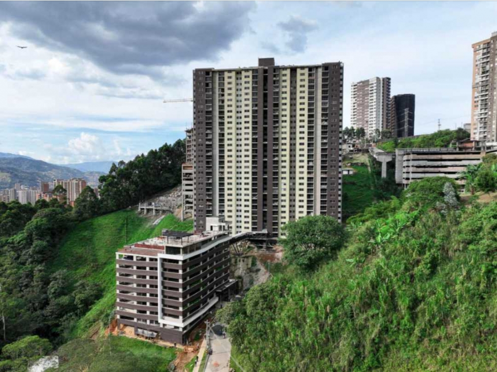 Apartamento en venta, Loma de San Jose, Sabaneta