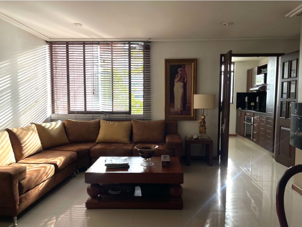 APARTAMENTO EN VENTA, LOMA DE TELE VID, EL POBLADO, MEDELLÍN