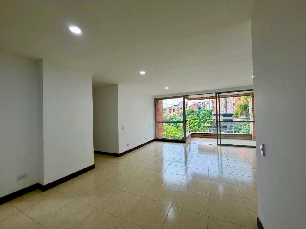 Apartamento en Venta, Loma del Escobero - Envigado — foto 4