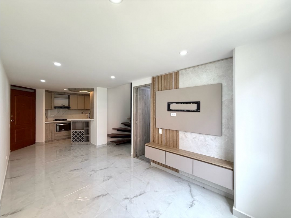 APARTAMENTO EN VENTA LOMA DEL INDIO DUPLEX REMODELADO EN SU TOTALIDAD