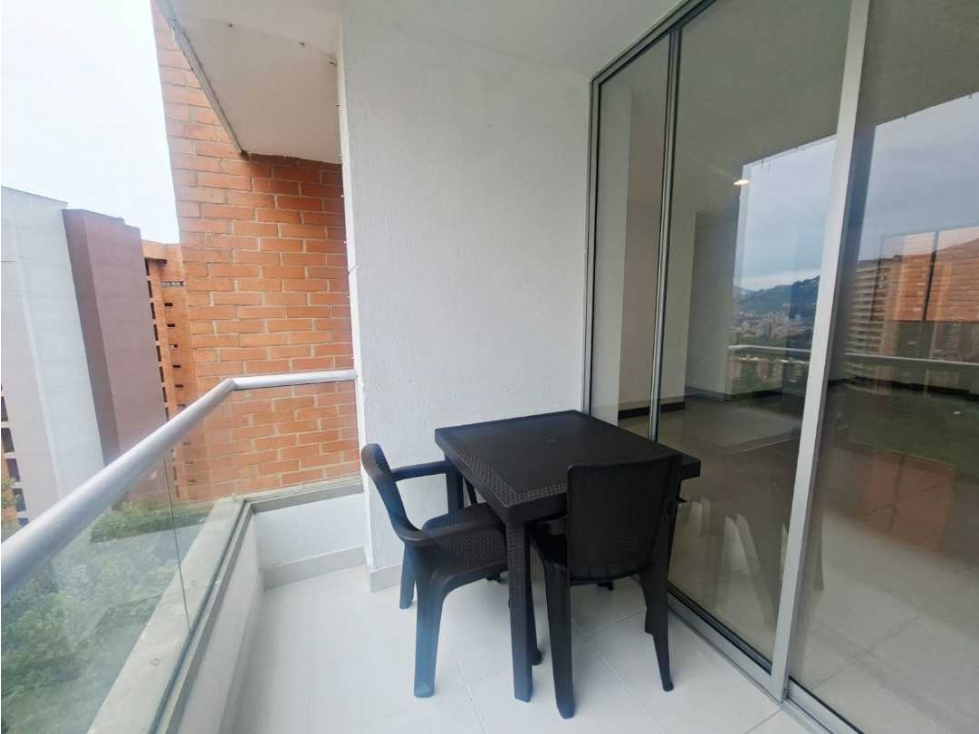 Apartamento en venta Loma del Esmeraldal Envigado SN11 — foto 4